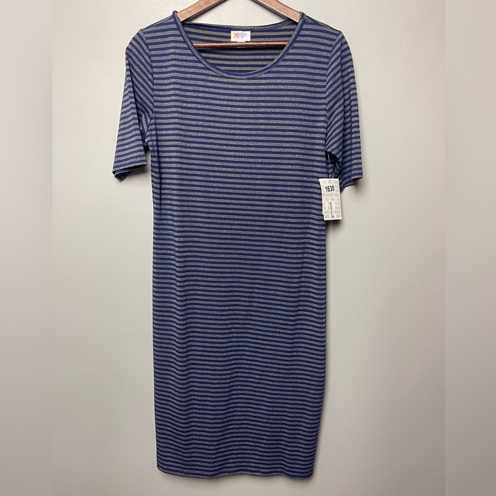 Lularoe Julia dress. Large (12-14) Navy‎ with gold pinstripes